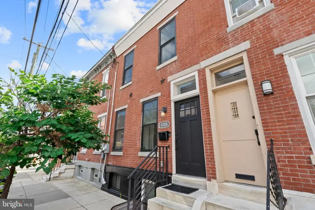 1704 Reed St, PHILADELPHIA