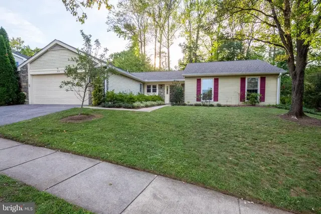 854 Woodmont Rd, Annapolis