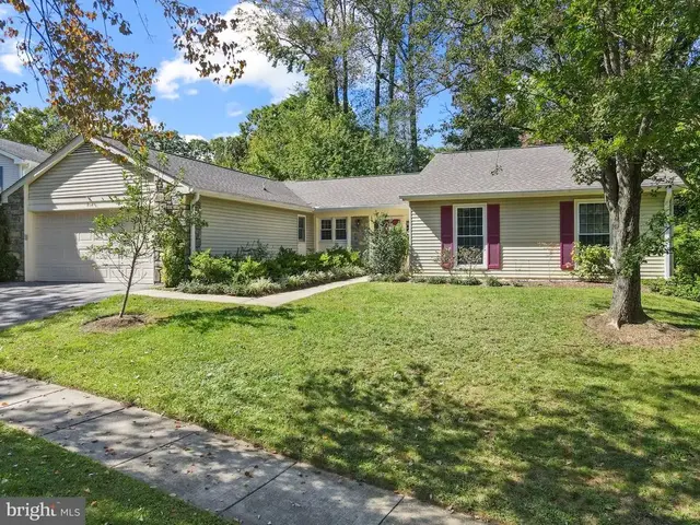 854 Woodmont Rd, Annapolis