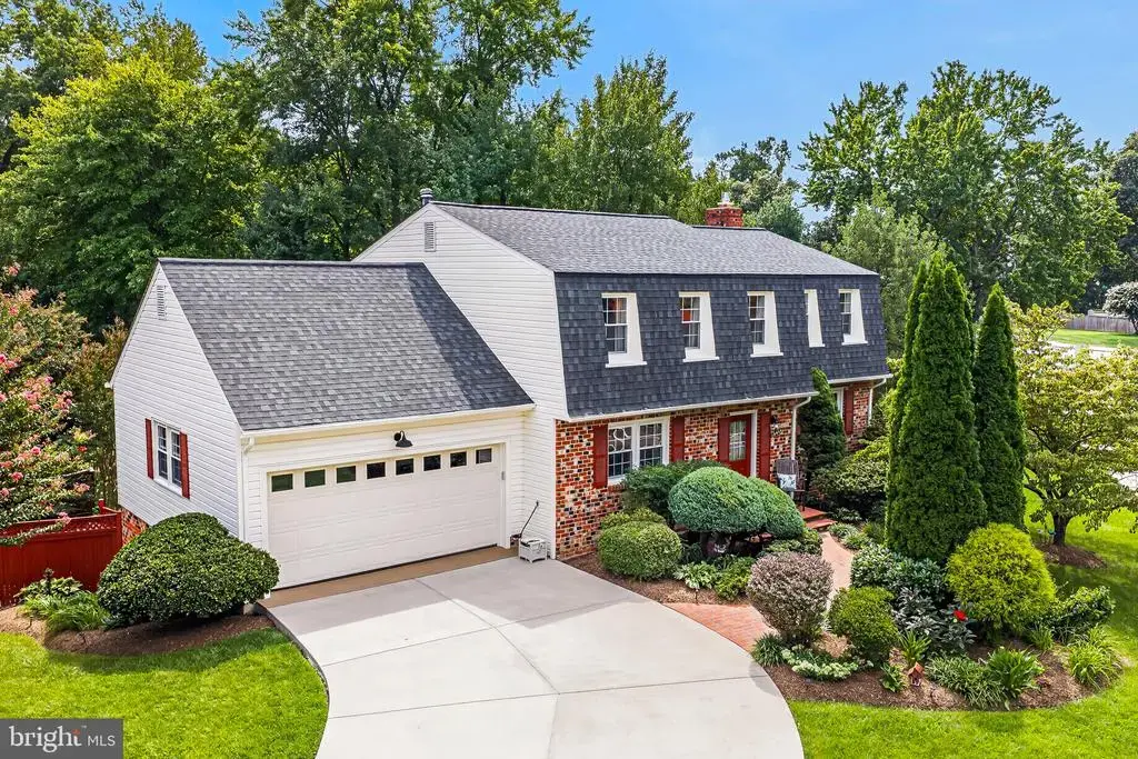 10444 Stallworth Ct, FAIRFAX