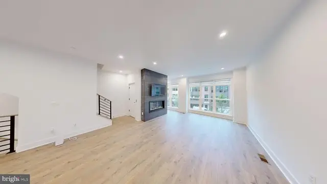 5617 Vermillion Cir, Bethesda