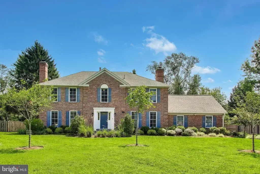 7724 Fontaine St, POTOMAC