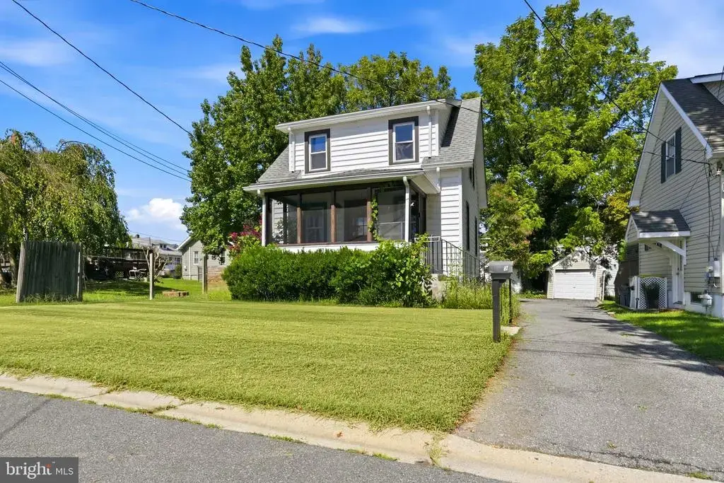 9 Laurel Ave, WILMINGTON