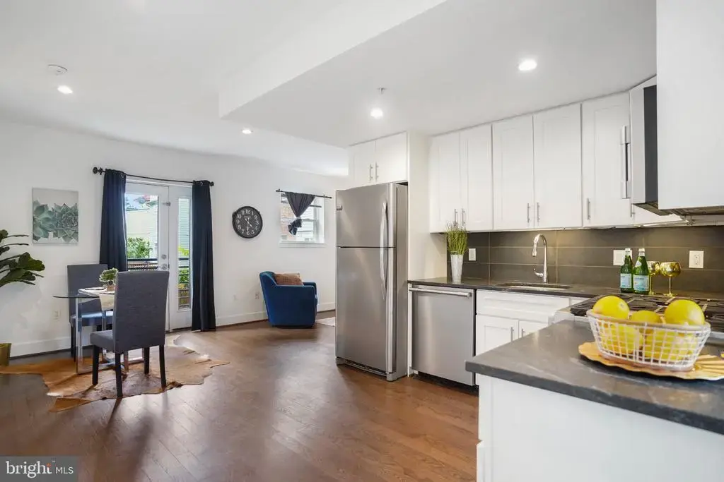 7723 Alaska Ave Nw #103, WASHINGTON