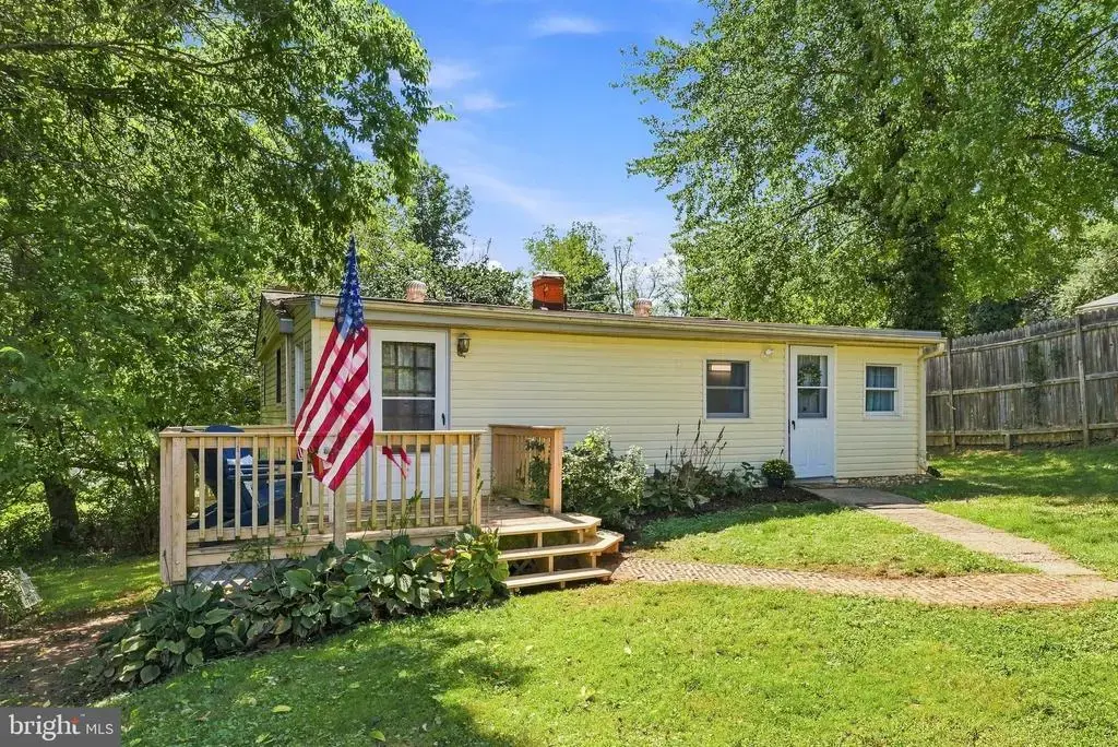 7395 Filly Ln, WARRENTON
