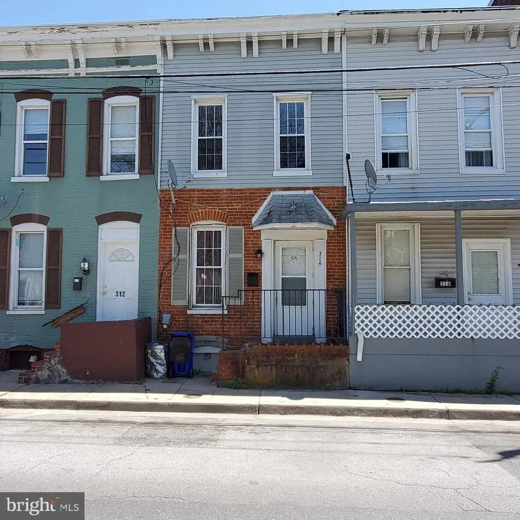 314 S Locust St, HAGERSTOWN