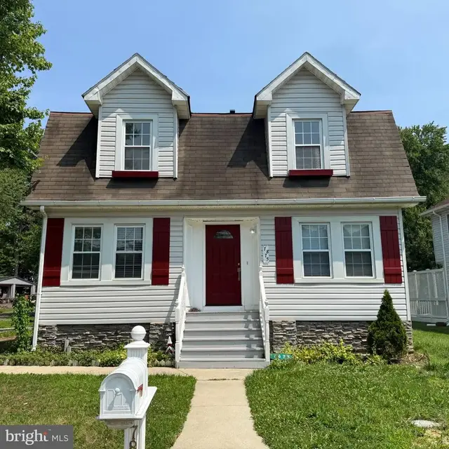 7875 Oakdale Ave, Rosedale