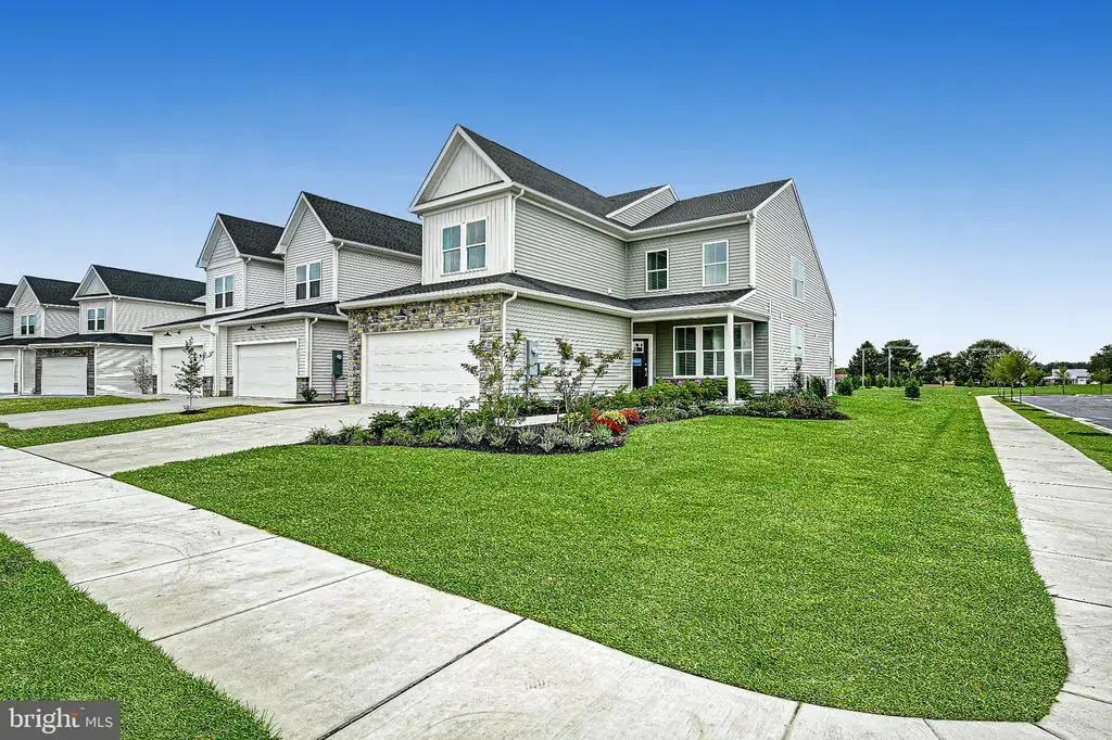 2213 Winchelsea Pkwy, MIDDLETOWN