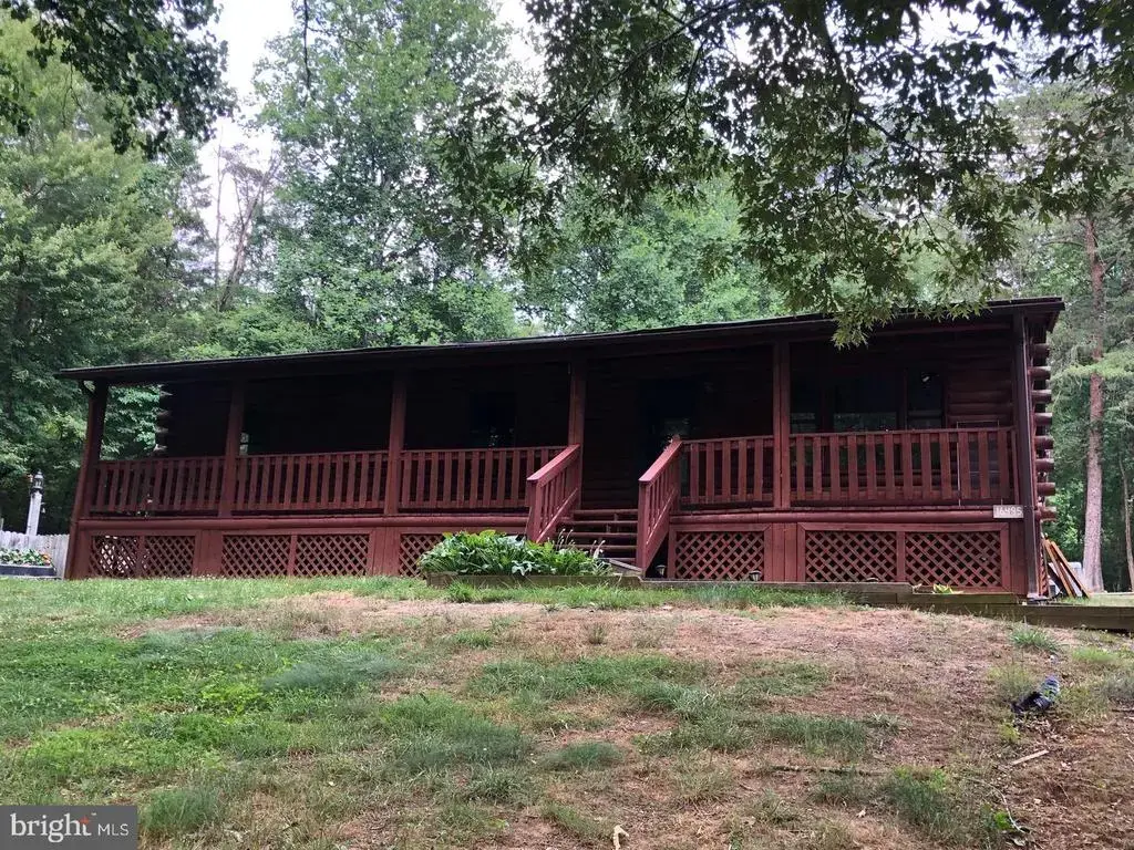16495 Pine Springs, AMISSVILLE