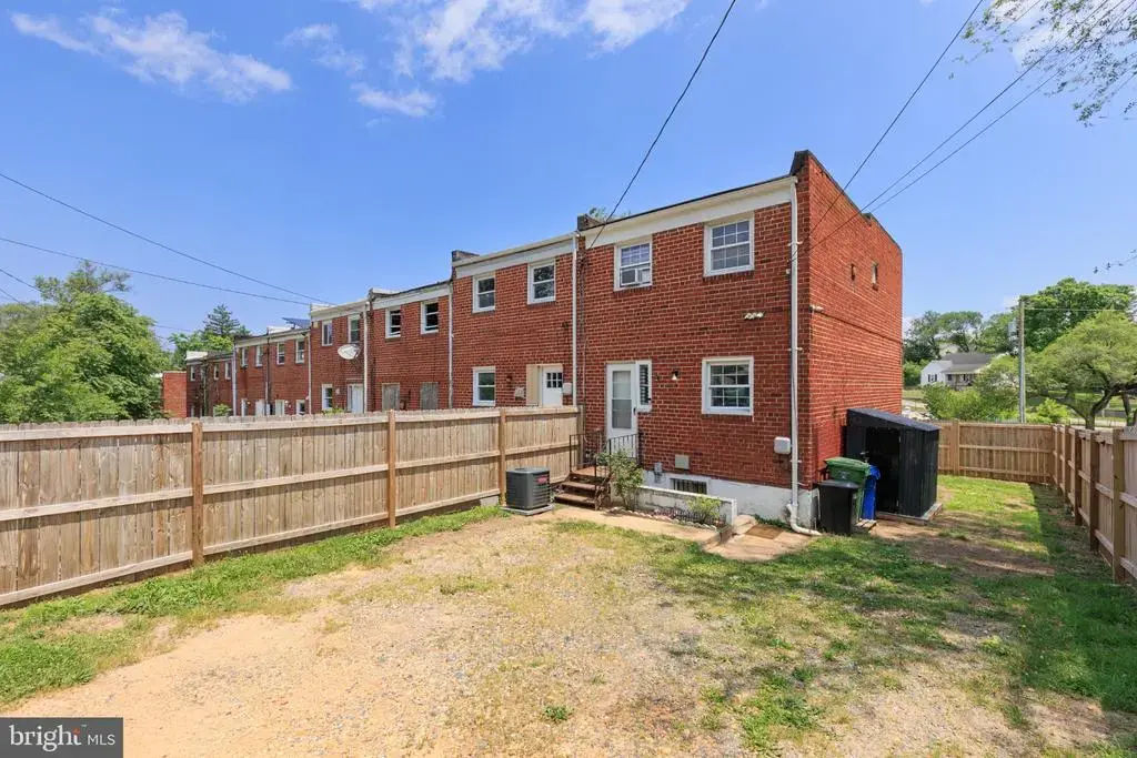 3826 W Bay, BALTIMORE