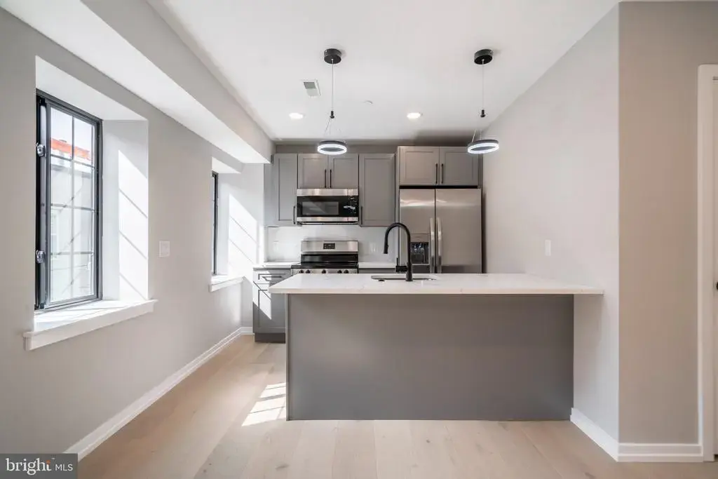 719 Dickinson St #2f, PHILADELPHIA