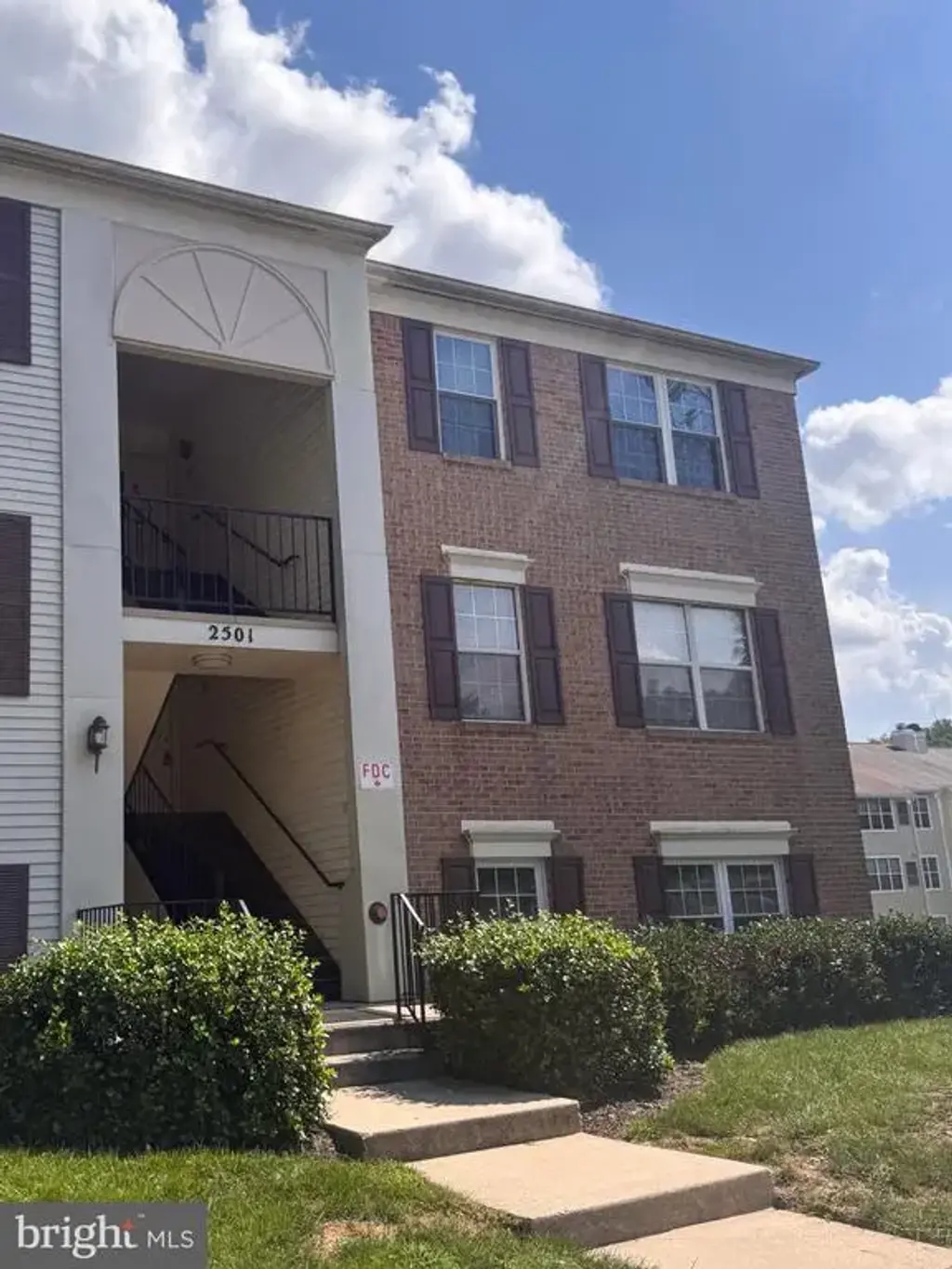 2501 Mcveary Ct #11, SILVER SPRING