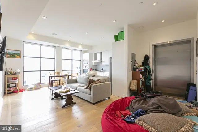 240 N 2nd St #unit 5w, Philadelphia