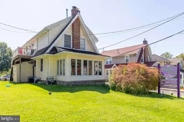 619 Duell St, Huntingdon Valley
