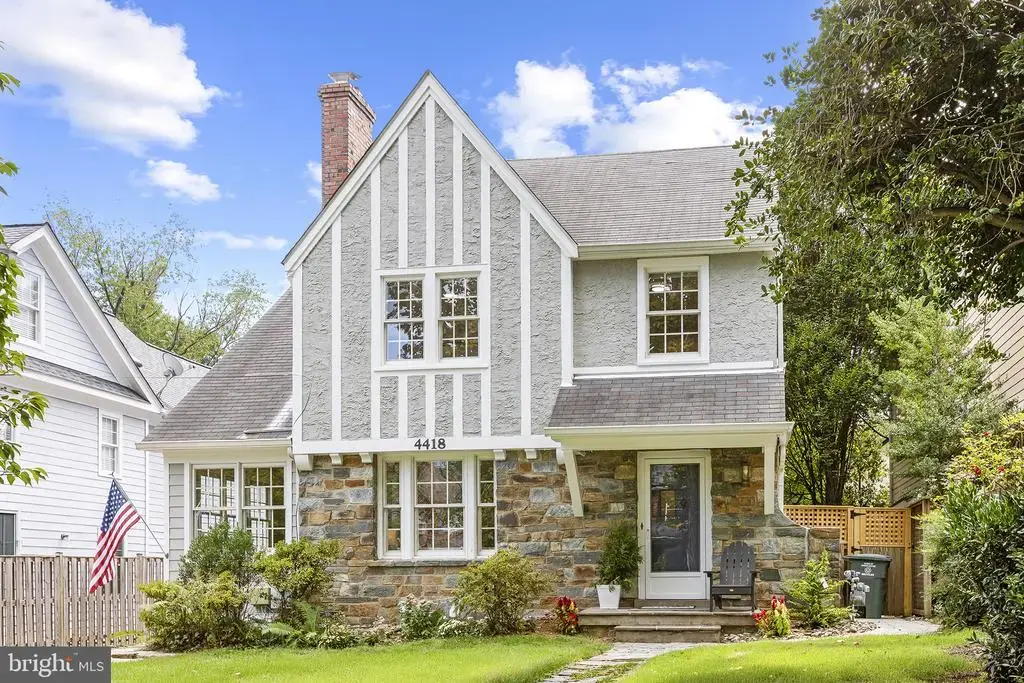 4418 Ridge St, CHEVY CHASE