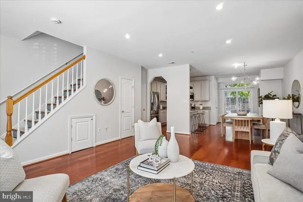 305 Cameron Station Blvd, ALEXANDRIA