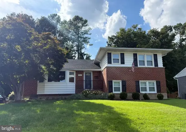 906 Southwick Dr, Towson