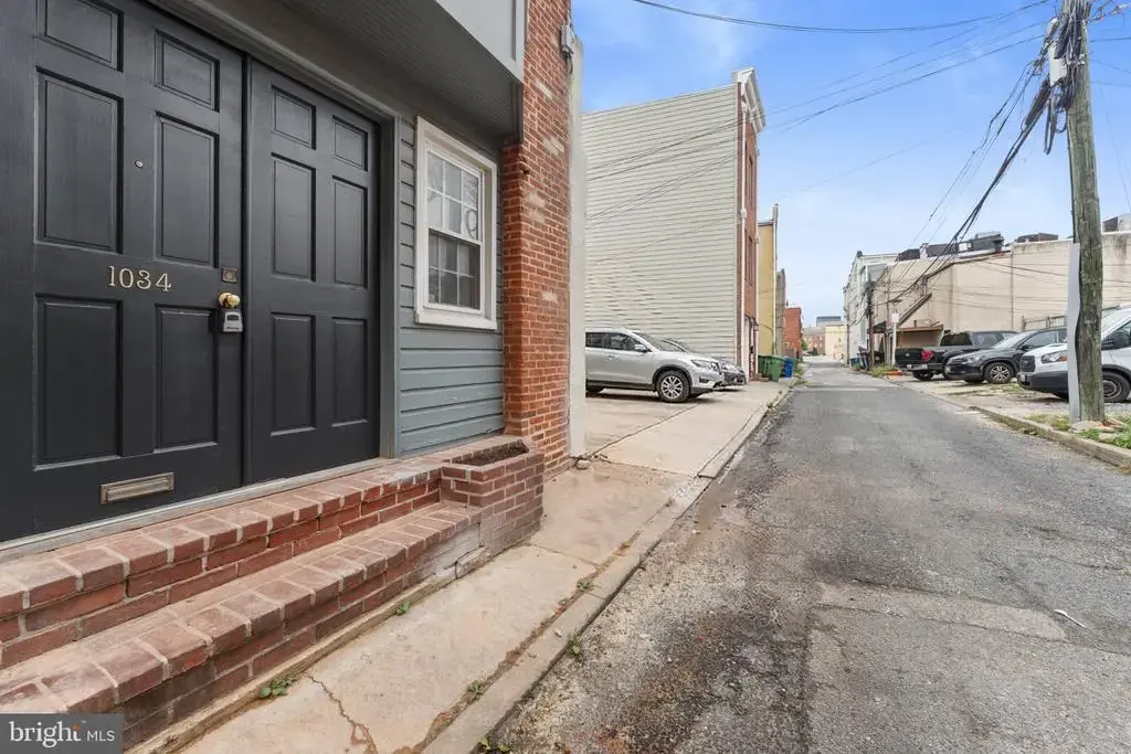 1034 Olive St, BALTIMORE