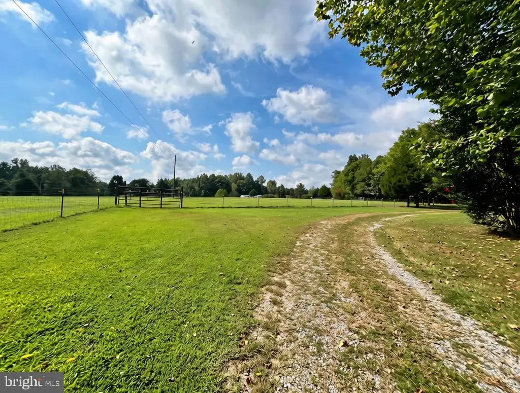 615 Reed Bridge Farm Rd E, BRUINGTON