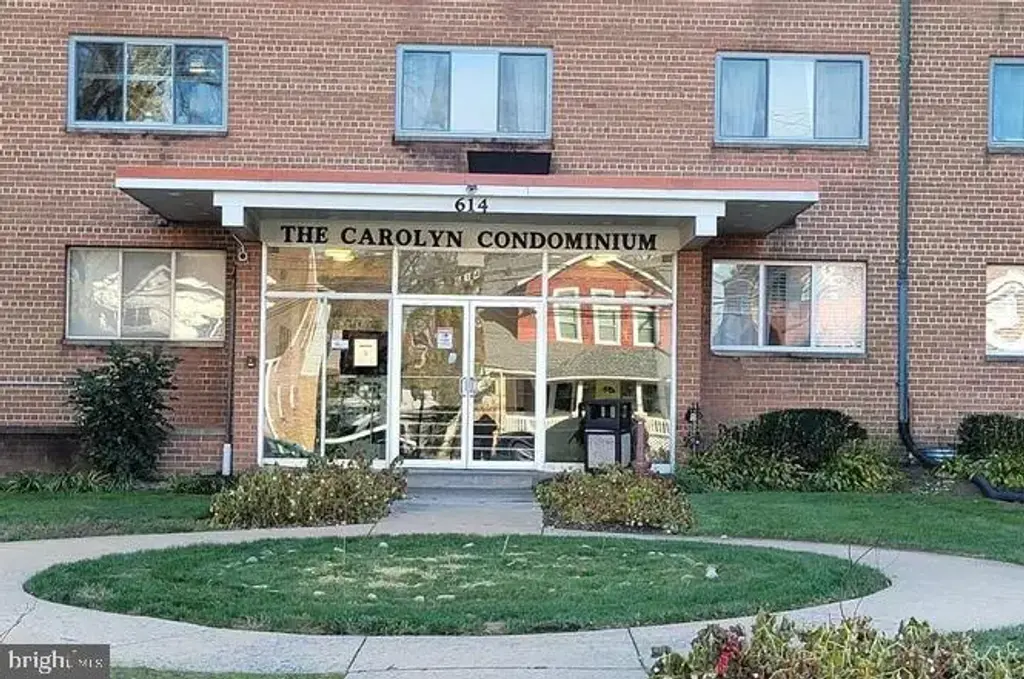 614 Sligo Ave #411, SILVER SPRING