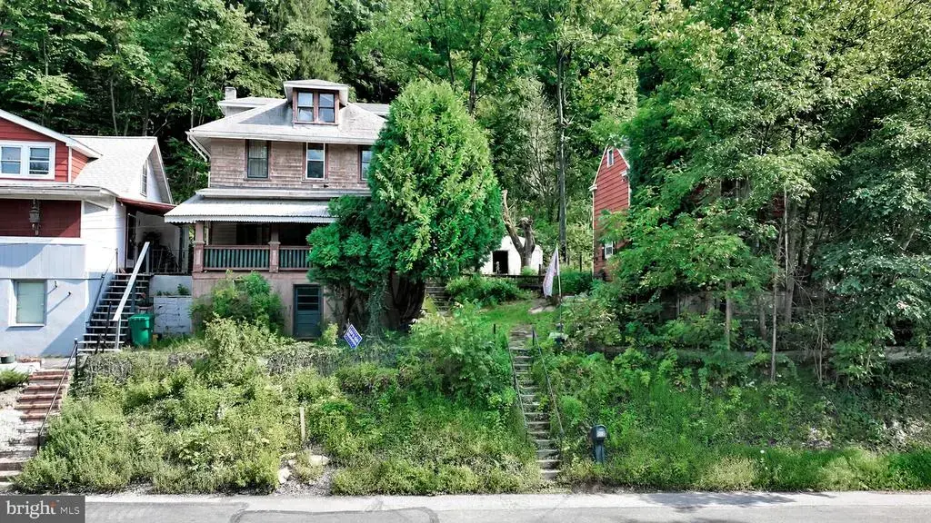 900 Garfield Ave, POTTSVILLE