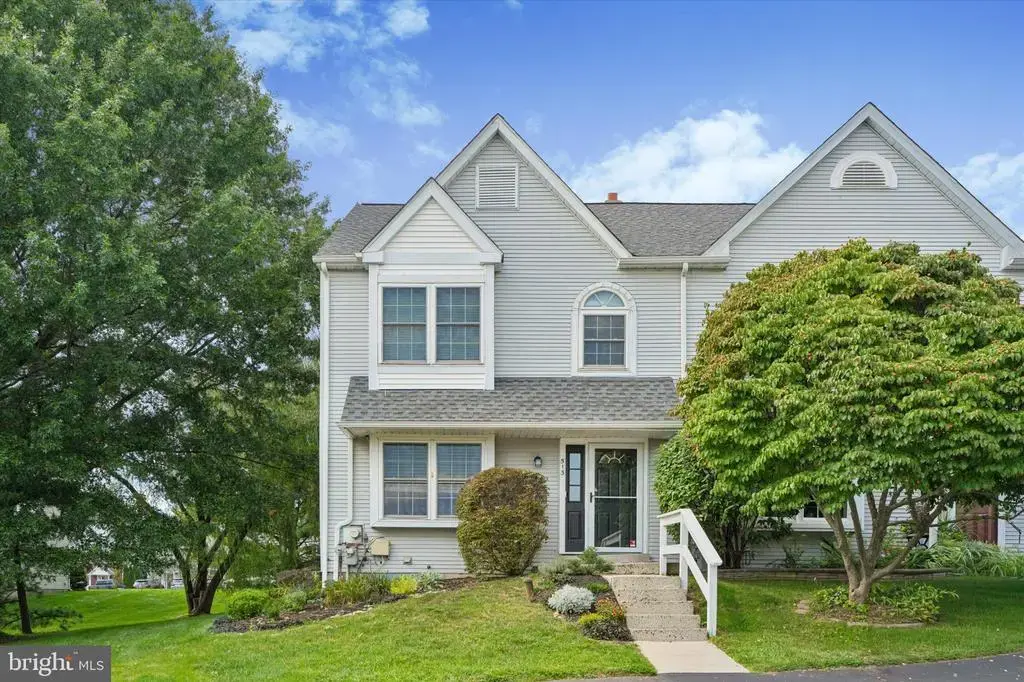 513 Carousel Cir, WEST NORRITON