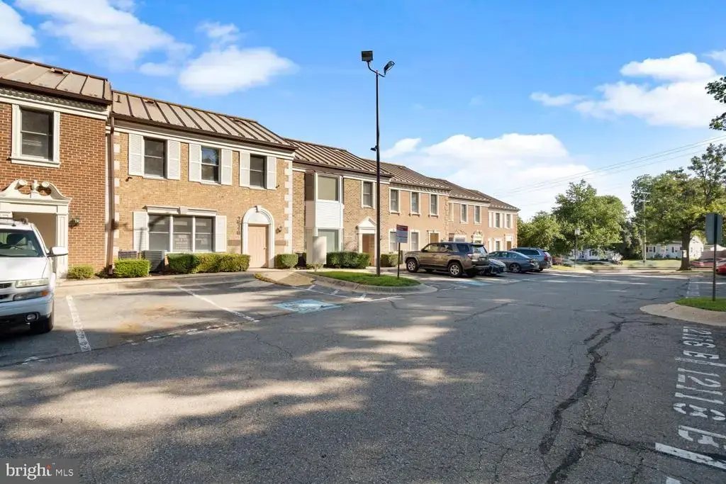 12118 A B 12120 B Heritage Park Cir #a, SILVER SPRING
