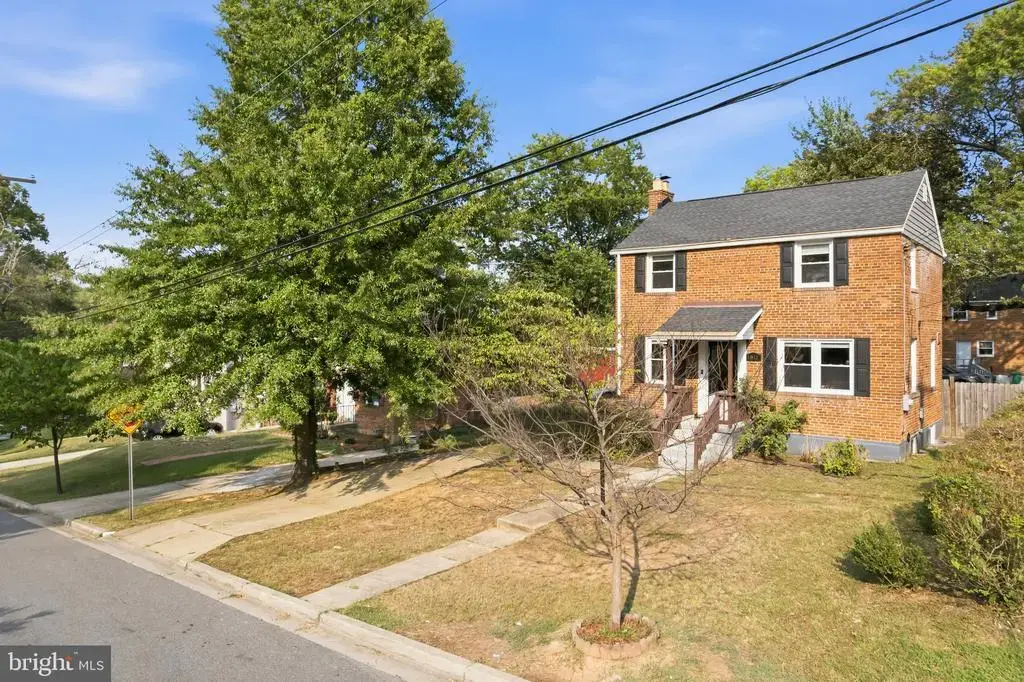 4811 70th Pl, HYATTSVILLE