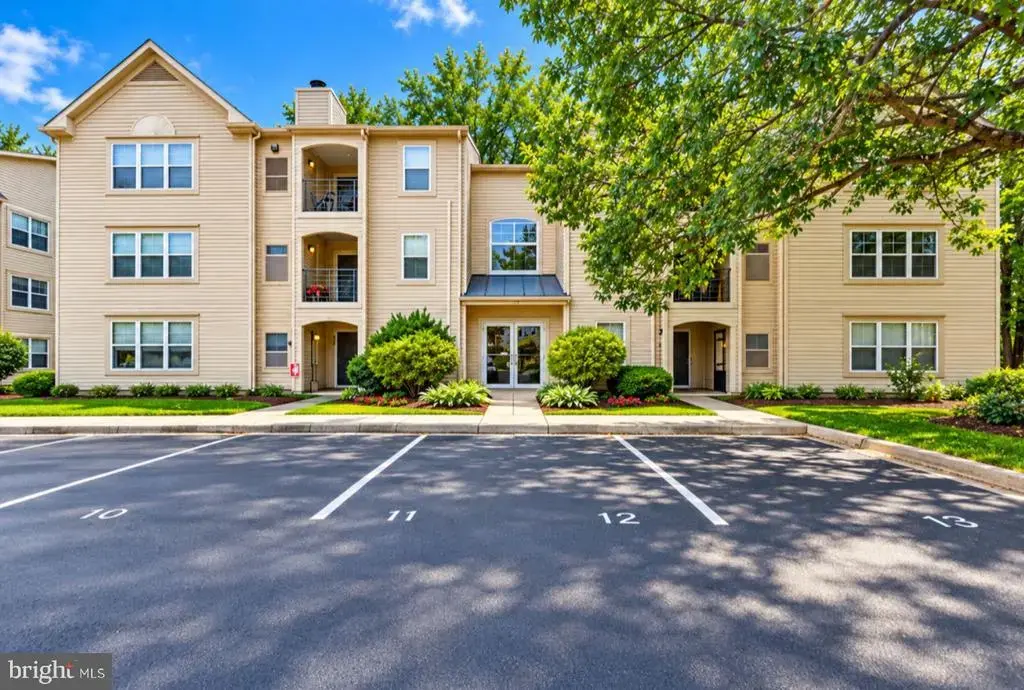 30 Hearthstone Ct #g, ANNAPOLIS