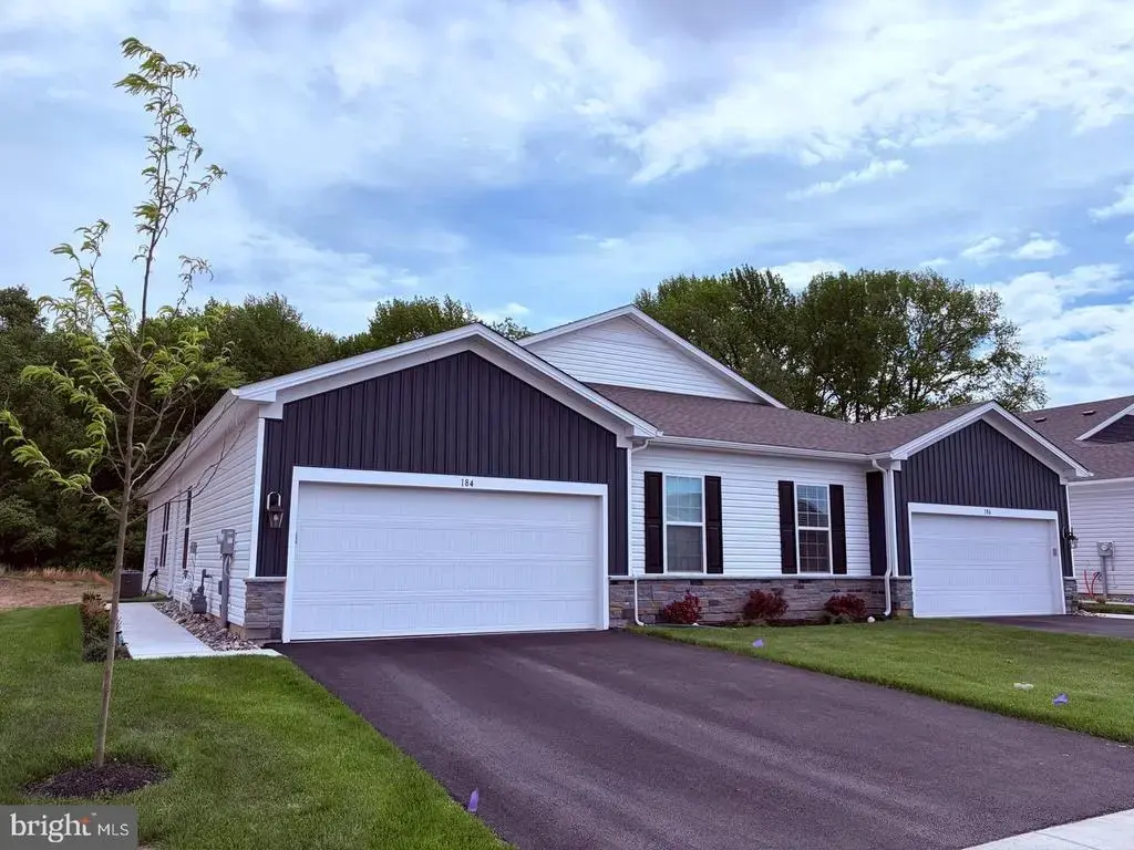 180 Delhaas Cir, BRISTOL