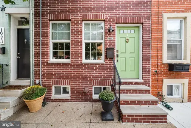 1925 S Sartain St, Philadelphia