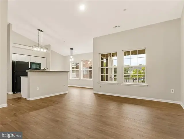 2400 Dominion Dr #3d, Frederick
