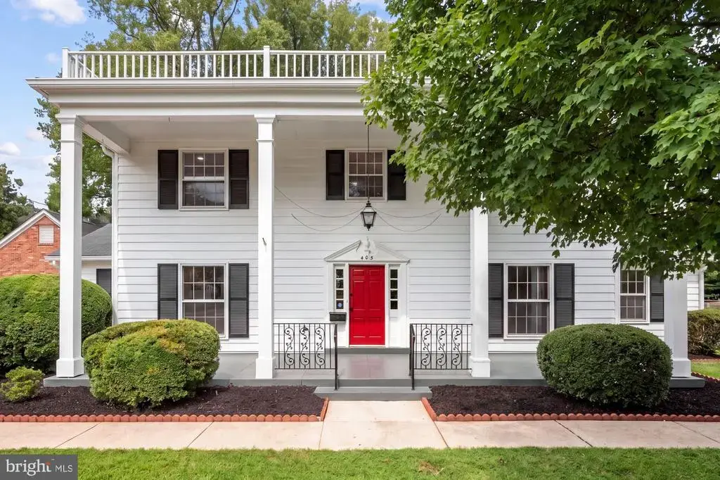 405 Colin Ln Nw, VIENNA
