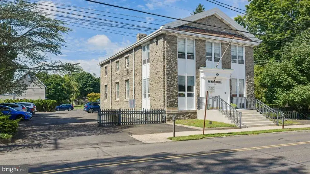 118 S Bellevue Ave, LANGHORNE