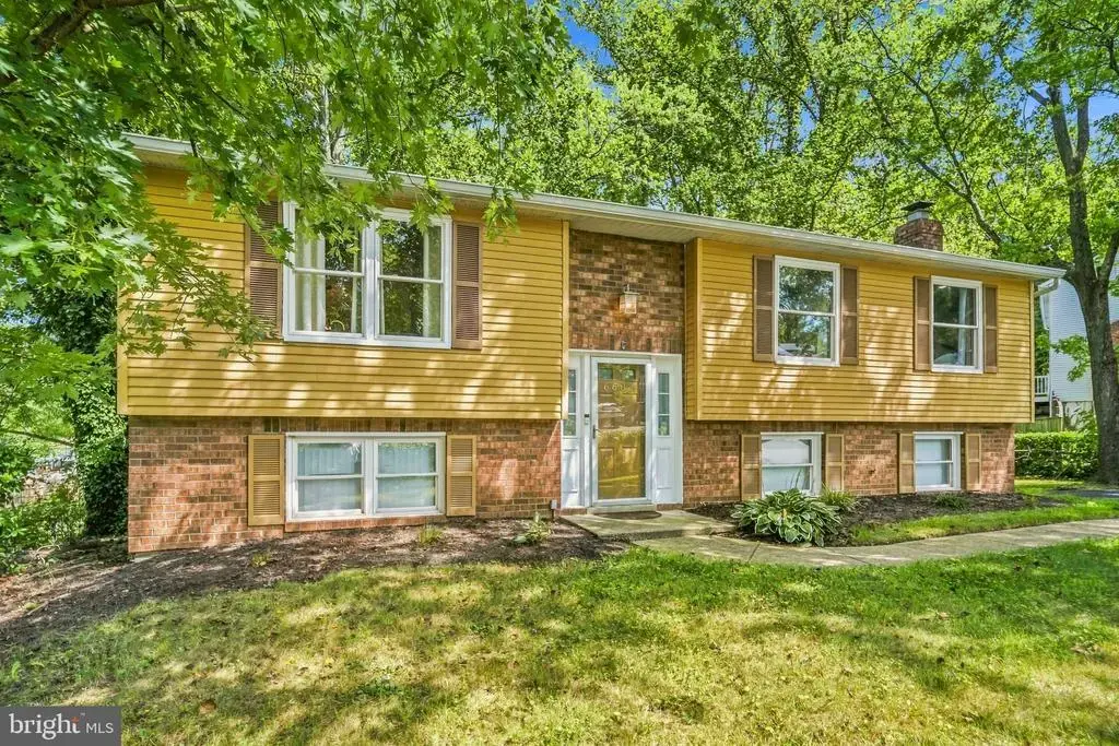6603 Seward Rd, BOWIE