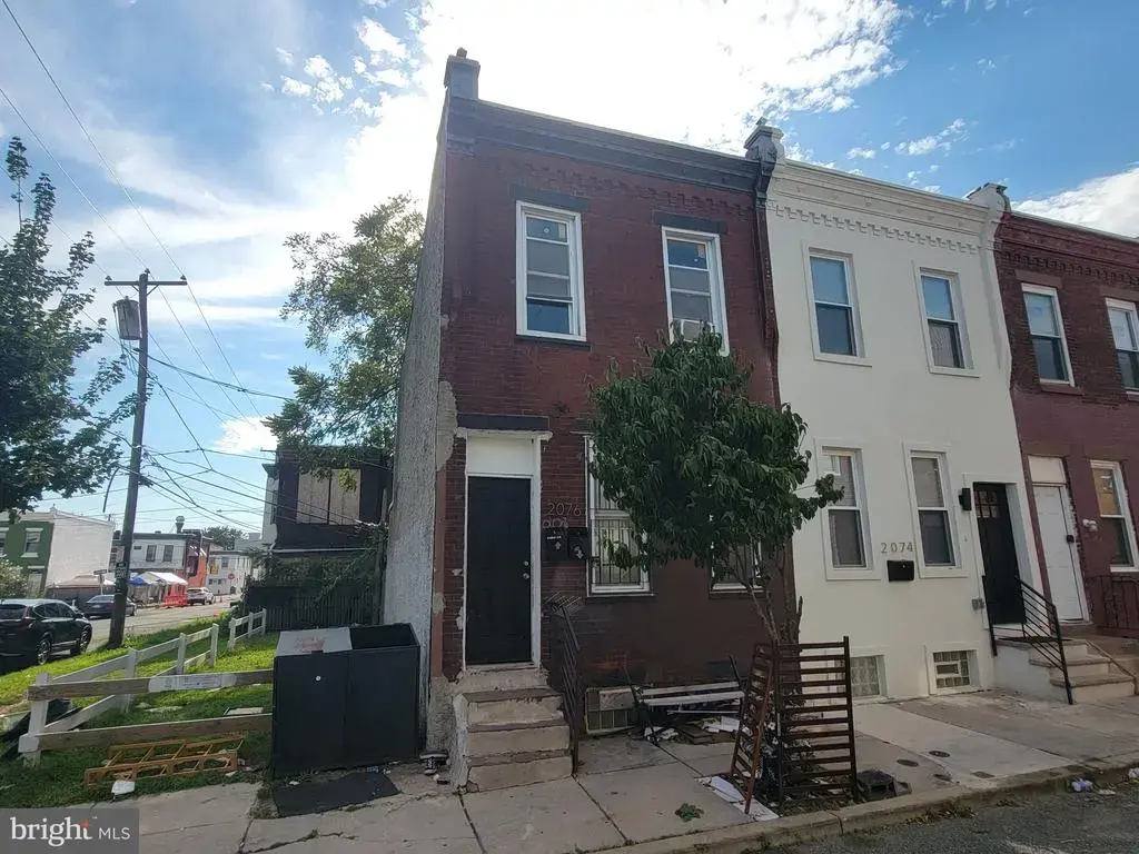 2076 E Birch St, PHILADELPHIA