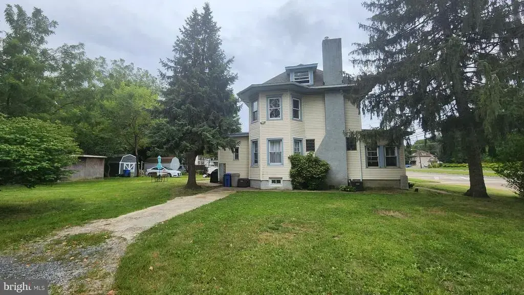 605 Crown Point Rd, WESTVILLE