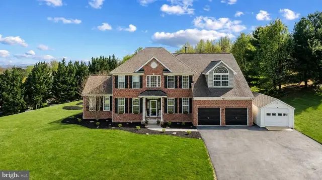 2231 W Greenleaf Dr, Frederick
