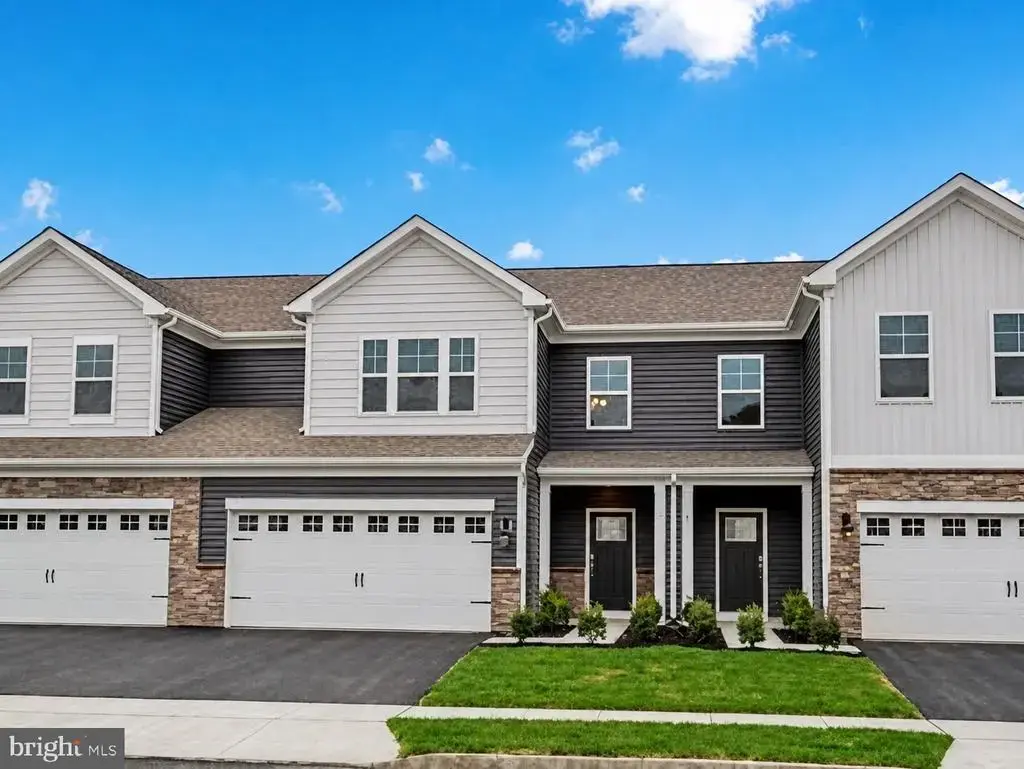45 Morley Blvd, MEDFORD