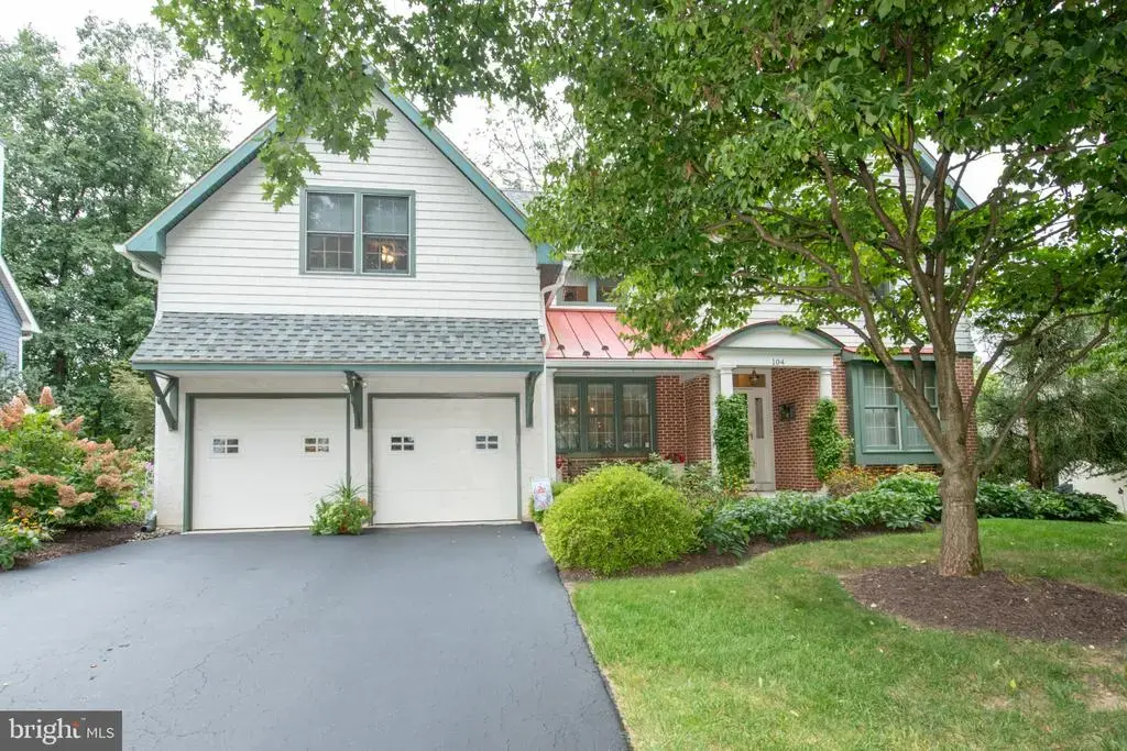 104 Mountain Laurel Ln, MALVERN