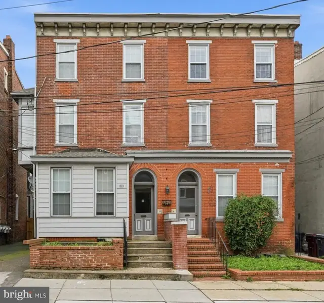 506 9th St #3b, Wilmington
