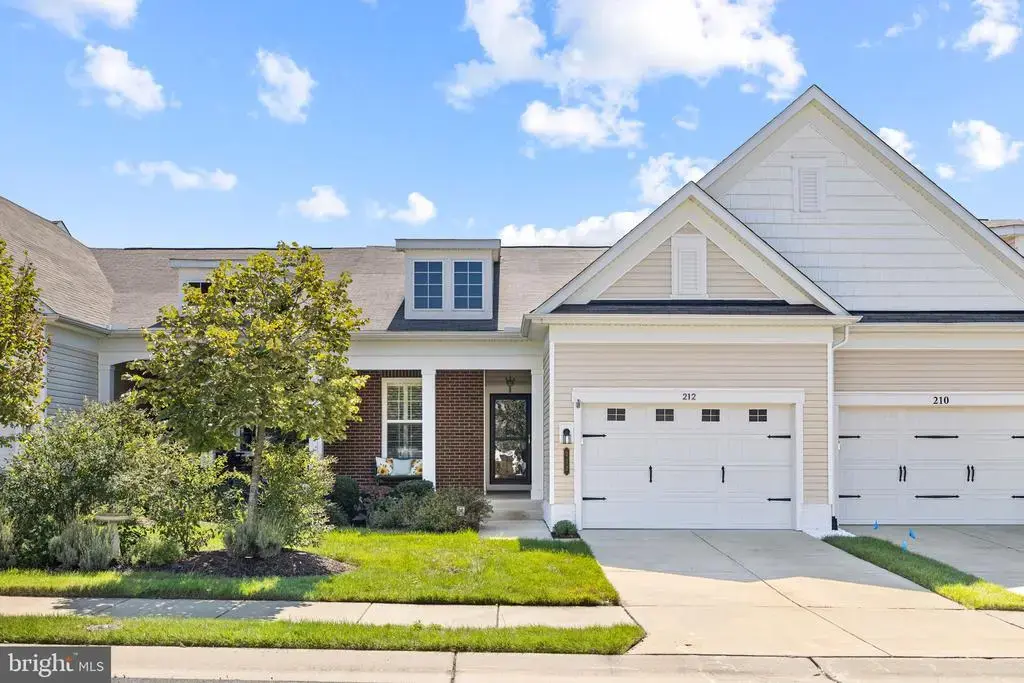 212 Long Point Dr, FREDERICKSBURG
