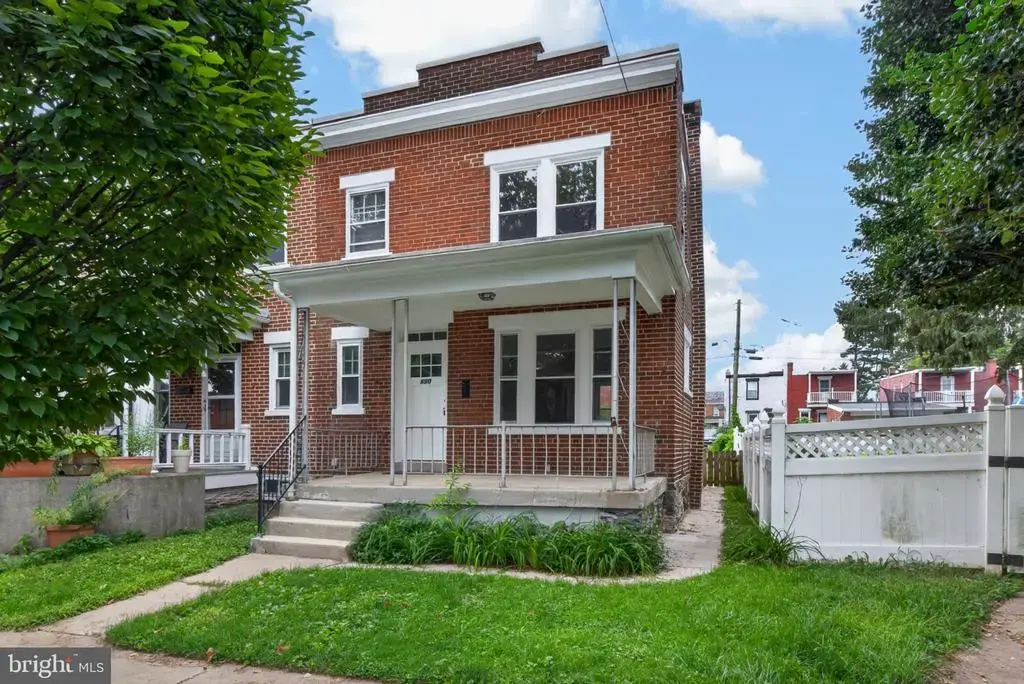 630 Pearl St, LANCASTER