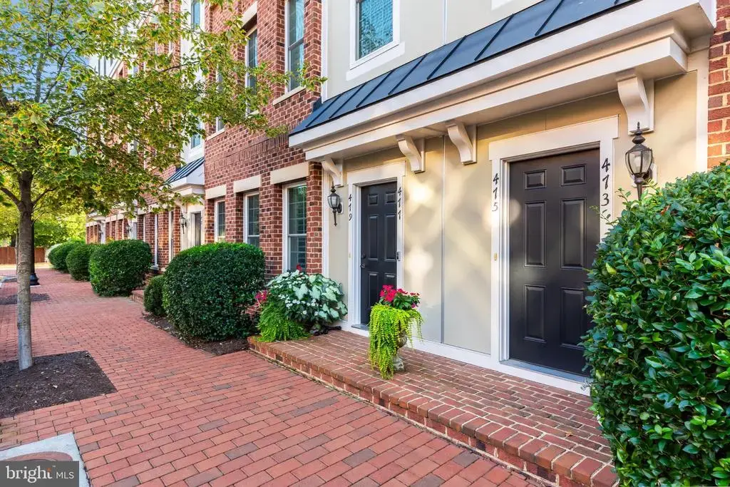 473 Kornblau Ter Se, LEESBURG