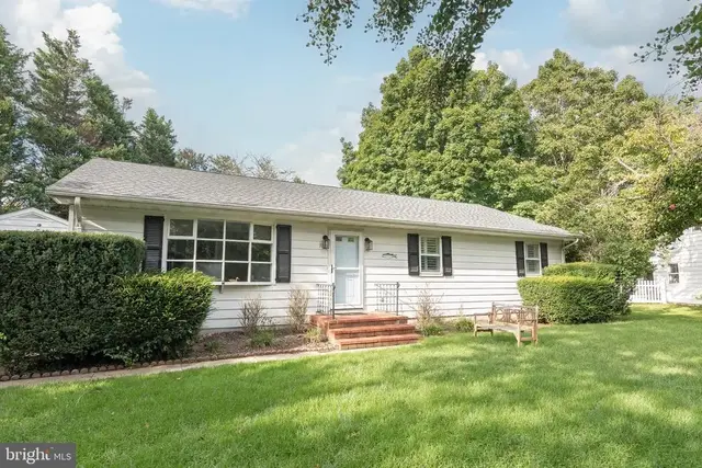 33 Mount Pleasant, Easton