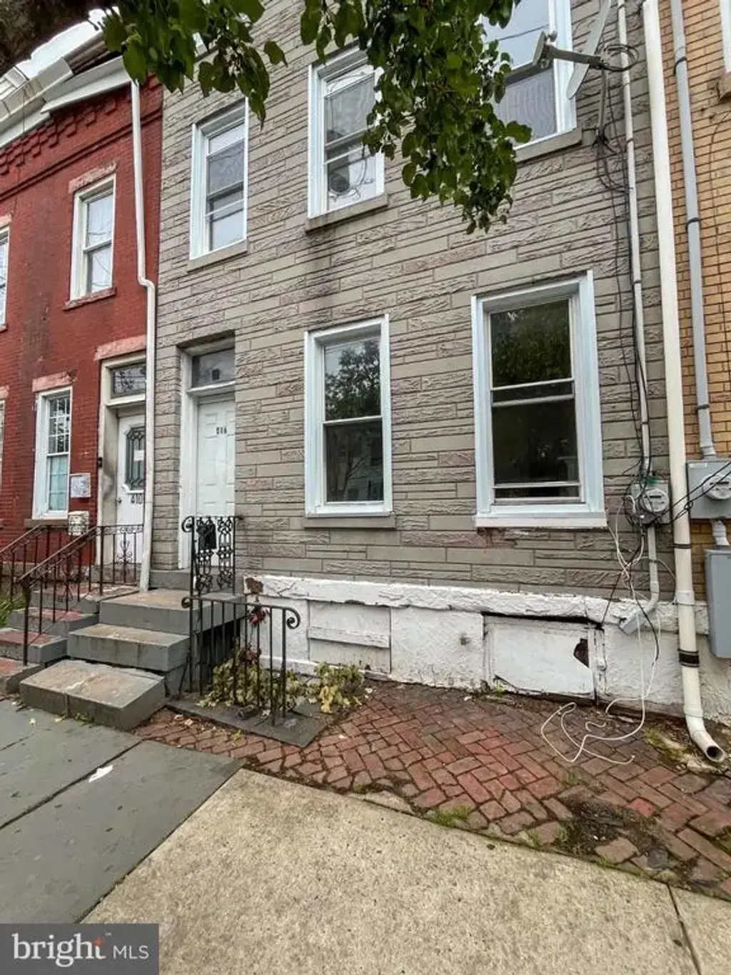 412 Lamberton St, TRENTON