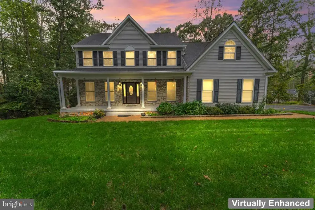 23 Longwood Dr, STAFFORD
