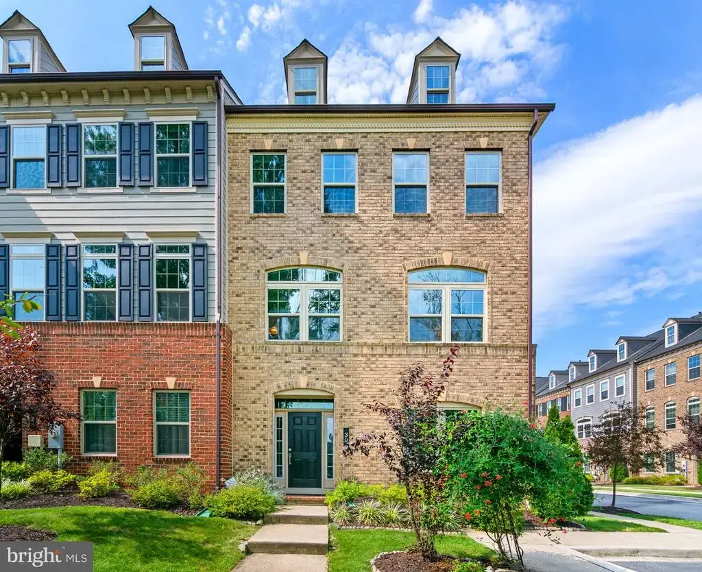 30 Wedge Way, PIKESVILLE