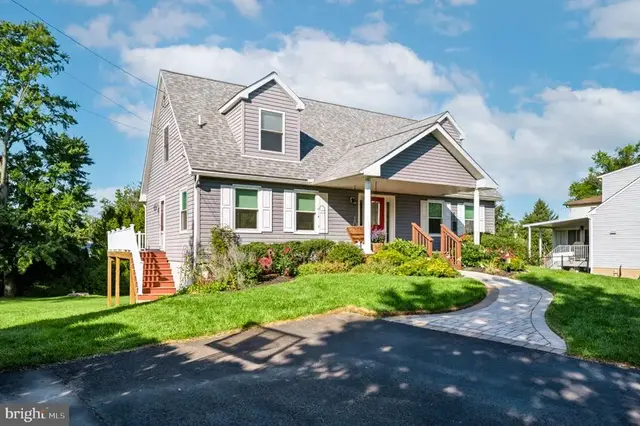 3150 Byberry Rd, Hatboro