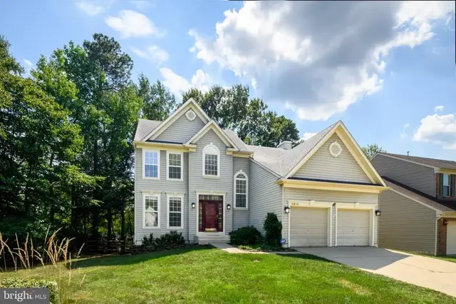 8814 Country Oak Dr, Odenton